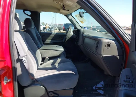 2006 GMC Sierra 1500 Sl z USA, uszkodzony, nr VIN 2GTEC13V261244112